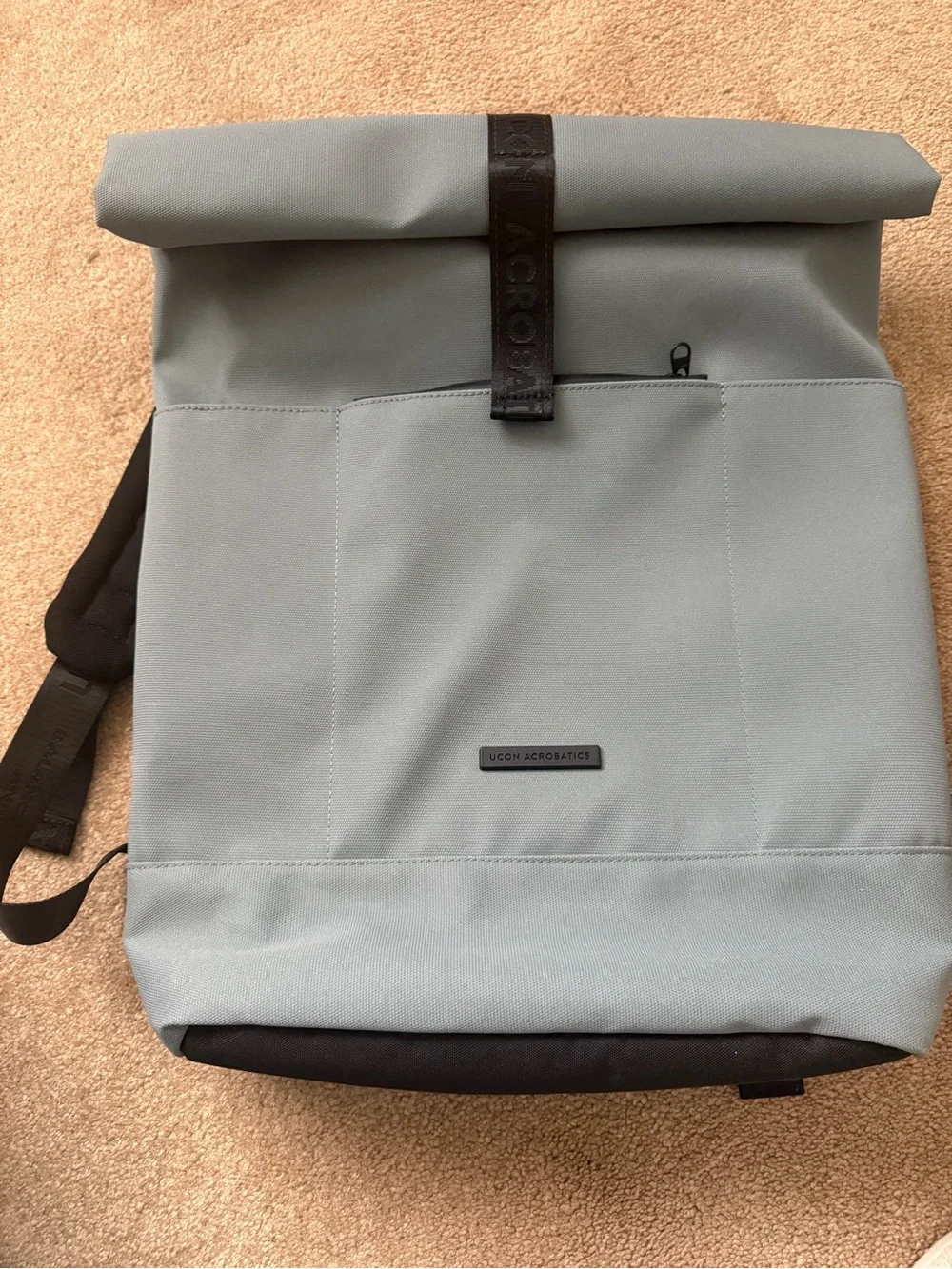 Ucon acrobatics Unisex Roll-Top waterproof Backpack in grey. Reflective